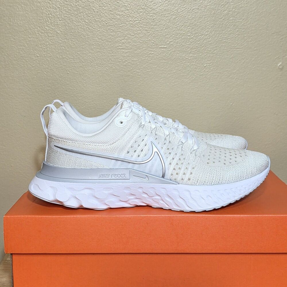 Nike React Infinity Run Flyknit 2 Shoes White Metallic Silver Women's Size 9.5